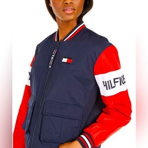 TOMMY HILFIGER Colorblocked Zip-Front Cropped Jacket